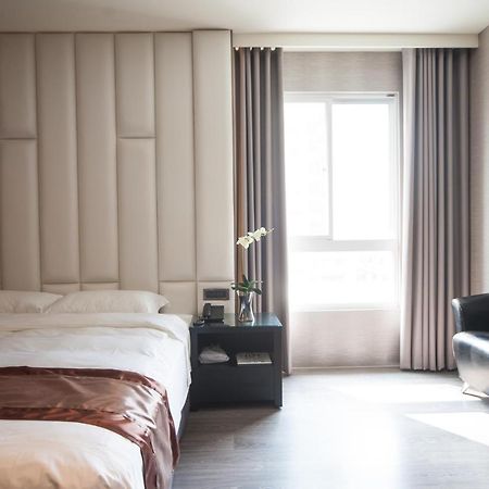 Grand Crystal Hotel Hsinchu Esterno foto
