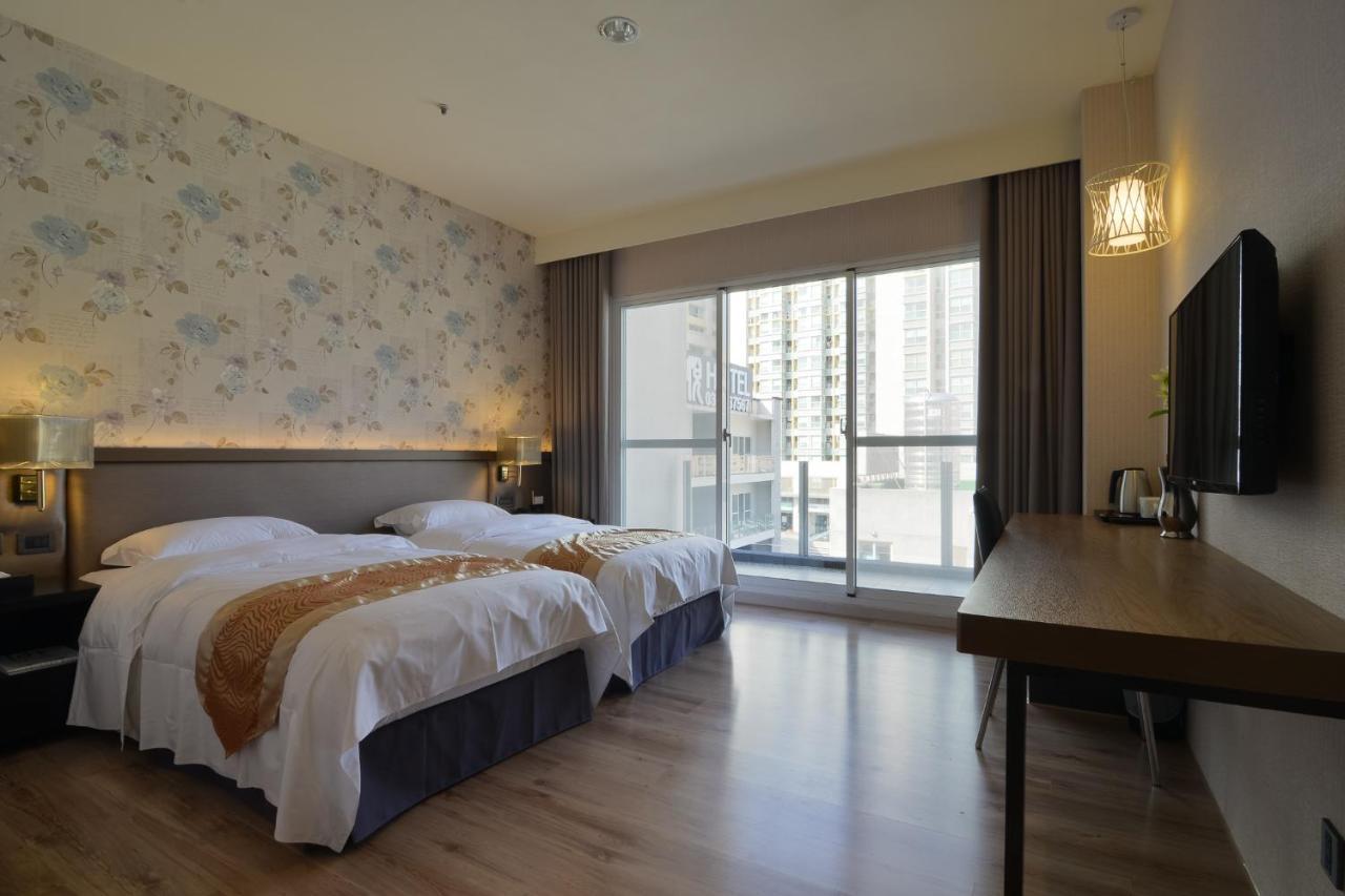 Grand Crystal Hotel Hsinchu Esterno foto