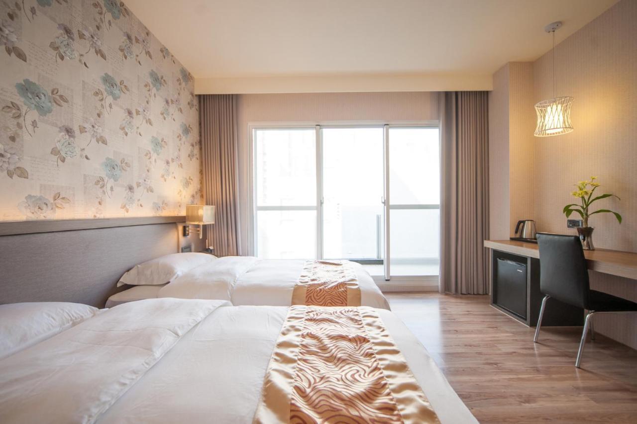 Grand Crystal Hotel Hsinchu Esterno foto
